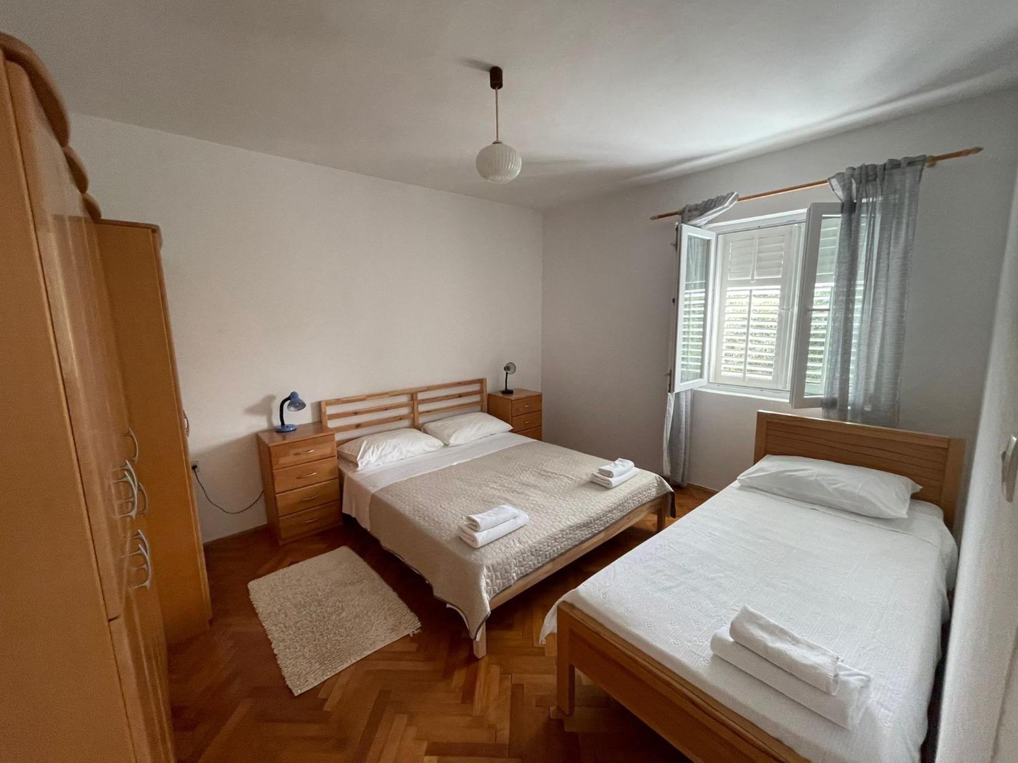 Holiday House Fila Turanj Bagian luar foto