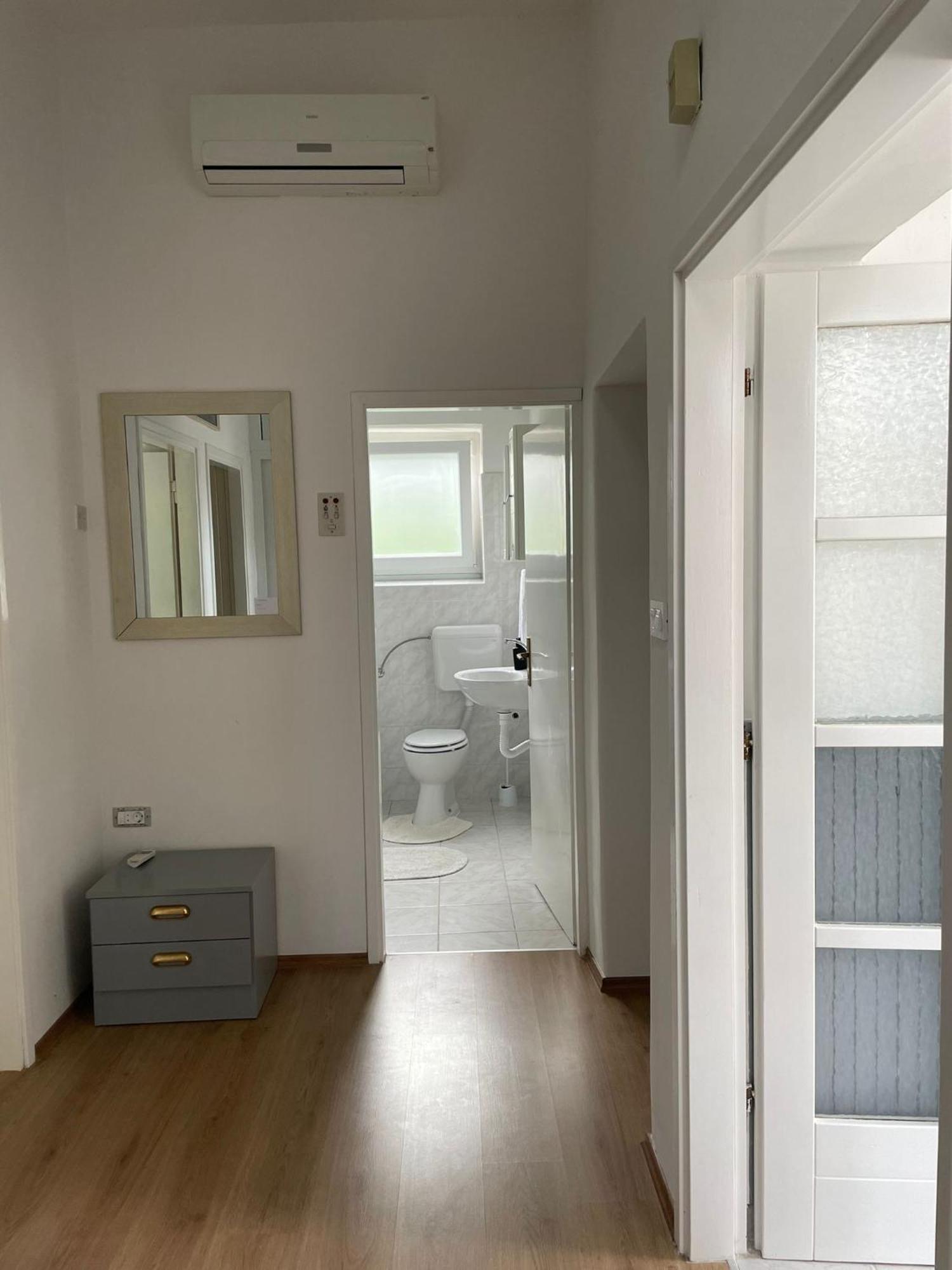Holiday House Fila Turanj Bagian luar foto